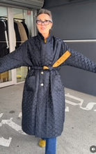 Load image into Gallery viewer, M.A Dainty - Tanya Coat (Navy/Cream) Reversible