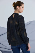 Load image into Gallery viewer, Lania the Label - Crown Top