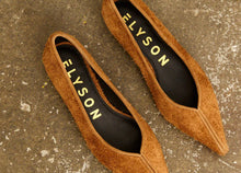 Load image into Gallery viewer, Elyson Footwear - Jude Caramel