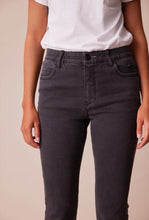 Load image into Gallery viewer, Lania - Rome Jean (Charcoal)