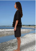 Load image into Gallery viewer, Curate by Trelise Cooper - Short Cut Short