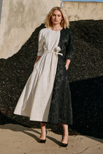 Load image into Gallery viewer, M.A.Dainty - Part Dress (Cream Black)