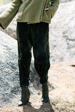 Load image into Gallery viewer, M.A Dainty - Trucker (Moss)