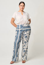 Load image into Gallery viewer, Once Was - Bahia Stretch Linen Rayon Pant in Ink Flè Print