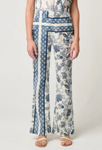 Load image into Gallery viewer, Once Was - Bahia Stretch Linen Rayon Pant in Ink Flè Print