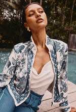 Load image into Gallery viewer, Once Was - Delray Reversible Linen Viscose Jacket in Ink Flè/Cayman Stripe
