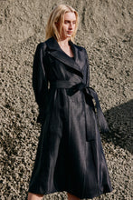 Load image into Gallery viewer, M.A Dainty - Opera Jacket (Black)
