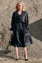 Load image into Gallery viewer, M.A Dainty - Opera Jacket (Black)