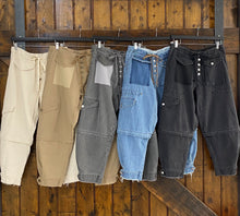 Load image into Gallery viewer, M.A Dainty - Trucker (Grey)