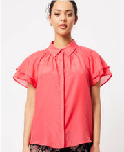 Load image into Gallery viewer, Once Was Jolie Silk / Cotton Shirt in Coral