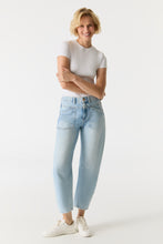 Load image into Gallery viewer, Cup of Joe Denim - Selena (Light Wash)
