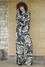 Load image into Gallery viewer, Curate by Trelise Cooper - KICK PLEAT Pant
