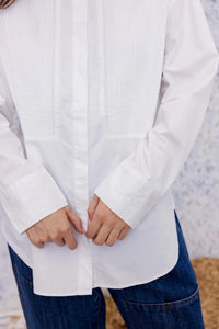 M.A Dainty - Bobby Pin Shirt (white)