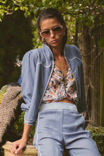 Load image into Gallery viewer, Once Was - AURORA REVERSIBLE VISCOSE &amp; TENCEL FRINGE JACKET IN PETINOS FLOROS / BLUE ASH
