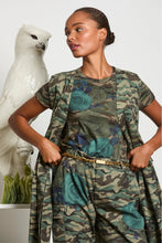 Load image into Gallery viewer, M.A.Dainty - Muster Pants Camo Roses
