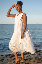 Load image into Gallery viewer, Curate by Trelise Cooper - BOTTOM HEAVY Dress
