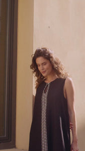 Peruzzi - Long Linen Dress (Black)