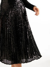 Load image into Gallery viewer, Monari - Sequin Pleated Skirt
