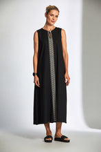 Load image into Gallery viewer, Peruzzi - Long Linen Dress (Black)
