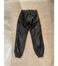Load image into Gallery viewer, Ibana - Passia Leather Pants (Black)
